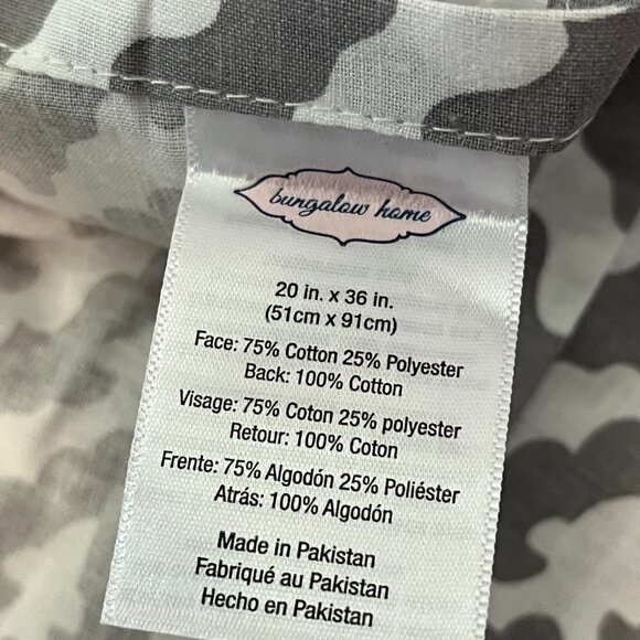 NEW King Pillow Shams X2 Elephant Sacred Cow Tiger Gray & White Kashmir Shimmer - Picture 7 of 8